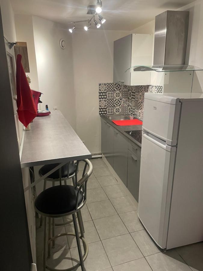אוקזר Appartement Complet Hyper Centre מראה חיצוני תמונה